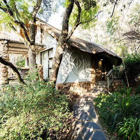 Hakunamatata Lodge & Health Spa/ Wedding & Conference Venue Muldersdrift Exterior photo