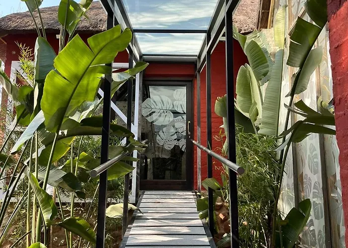Hakunamatata Lodge & Health Spa/ Wedding & Conference Venue